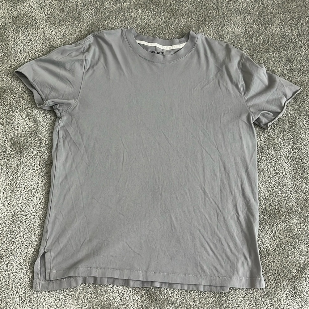 Hollister Tee
